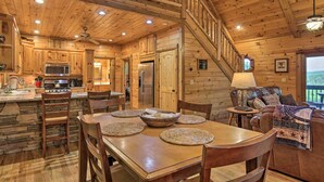 Unclassified image, 4 of 42, button - Luxe Blue Ridge Cabin Chasing Dreams w/ Hot Tub (Blue Ridge)