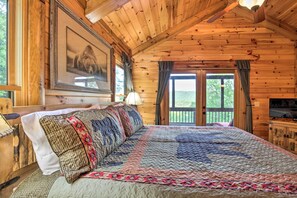 Room - Luxe Blue Ridge Cabin Chasing Dreams w/ Hot Tub (Blue Ridge)