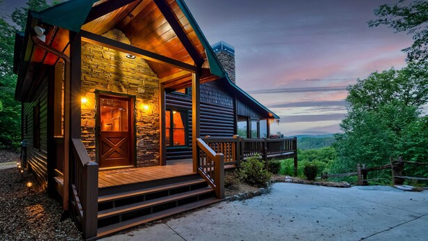 Unclassified image, 1 of 42, button - Luxe Blue Ridge Cabin Chasing Dreams w/ Hot Tub (Blue Ridge)