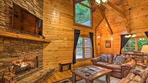 Unclassified image, 3 of 42, button - Luxe Blue Ridge Cabin Chasing Dreams w/ Hot Tub (Blue Ridge)
