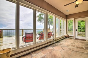 House (3 Bedrooms) | Interior - Cloudland Retreat w/ Mountain & Valley Views! (Menlo)