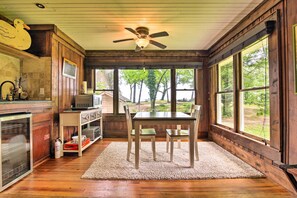 House (3 Bedrooms) | Interior - Cloudland Retreat w/ Mountain & Valley Views! (Menlo)