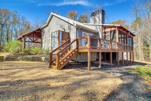 House (3 Bedrooms) | Interior - 'cork & Creek Cottage' w/ Mtn & Pasture Views! (Ellijay)