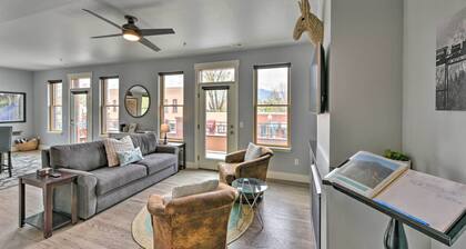 0660: Dtwn Salida Condo w/ Balcony