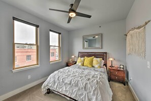 Apartment (2 Bedrooms) | Interior - 0660: Dtwn Salida Condo w/ Balcony (Salida)