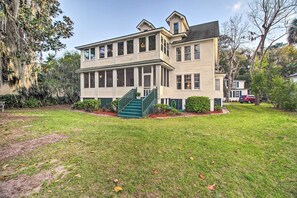 House (5 Bedrooms) | Front of property