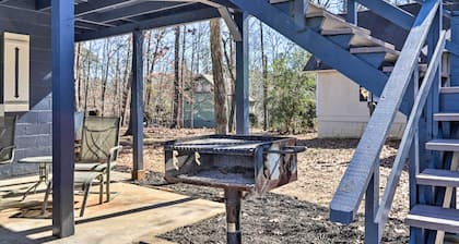 Cozy Caymus Cabin ~ 3 Miles to Callaway Gardens!