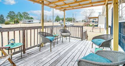 Wfh-friendly: Rural & Secluded Gem in Claxton!