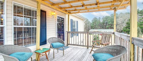 House (3 Bedrooms) | Front of property