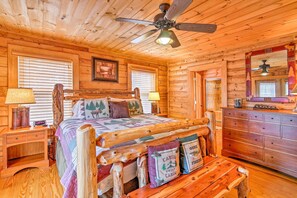 House (4 Bedrooms) | Interior - Lake Hartwell Lodge w/ Dock, Theater + Hot Tub! (Martin)