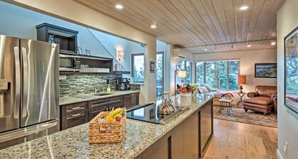 2 Mi to Heavenly Mountain: Tahoe Retreat w/ Views