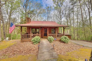 House (2 Bedrooms) | Front of property - Cozy Cabin in Private Location w/ Hot Tub & Grill! (Blue Ridge)