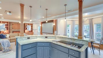 House (6 Bedrooms) | Bahagian dalam