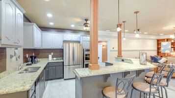 House (6 Bedrooms) | Bahagian dalam