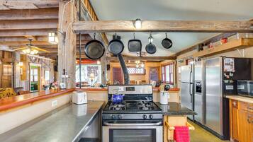 Nhà (3 Bedrooms) | Nội thất