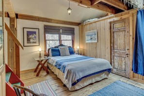 Interior - Jasper '7 Timbers' Cabin on 10 Acres w/ a Creek! (Jasper)