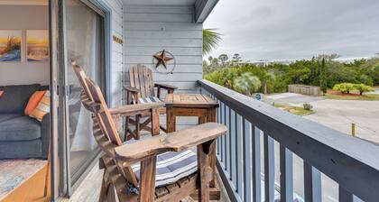 Breezy Tybee Island Condo - 100 Yards From Beach!