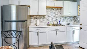 Cottage (2 Bedrooms) | Interior