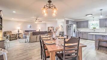 House (3 Bedrooms) | Bahagian dalam