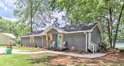 Waterfront Lake Sinclair Home w/ Boat Dock!
