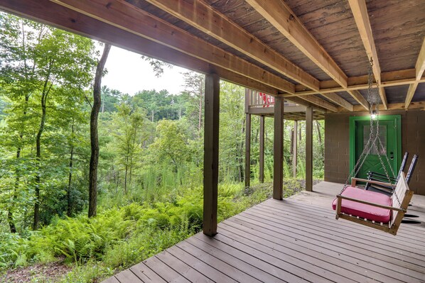 House (3 Bedrooms) | Interior - Private Mountain Retreat - 5 Minutes to Blue Ridge (Blue Ridge)