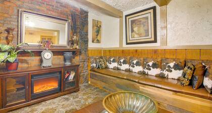 Cozy Corner in Memphis - 4 Miles to Graceland!