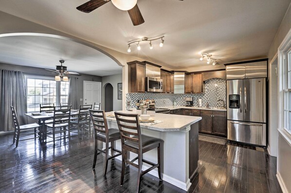 House (3 Bedrooms) | Front of property - Walk to Music Row: Nashville Home in Edgehill! (Nashville)