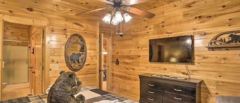 House (3 Bedrooms) | Interior