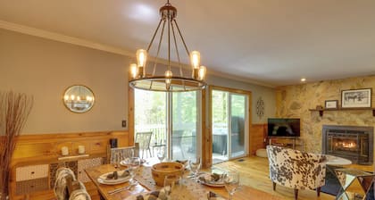 Blue Ridge Getaway w/ Hot Tub & Seasonal View!