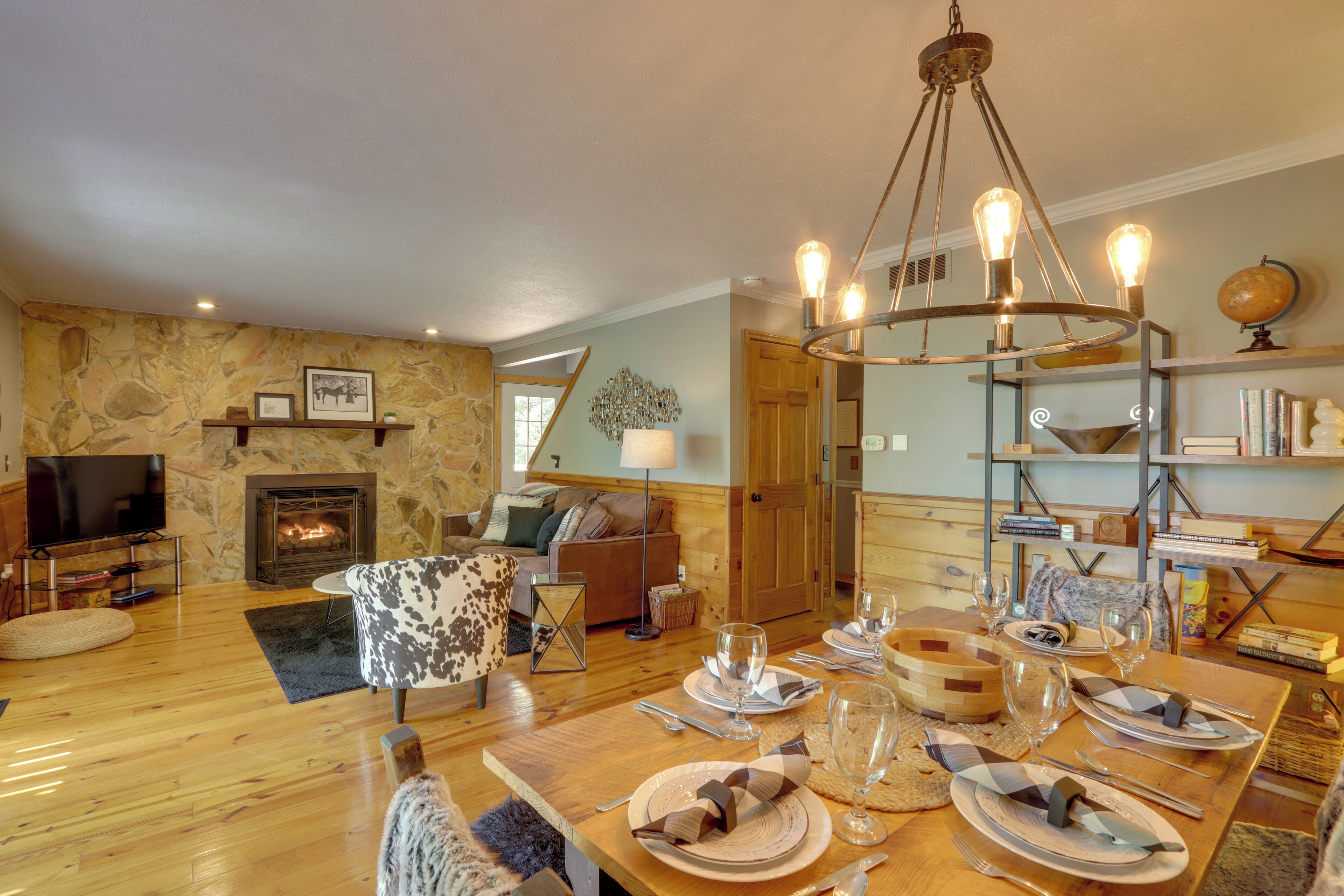 House (3 Bedrooms) | Interior