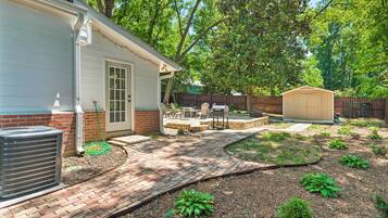 Cottage (2 Bedrooms) | Interior