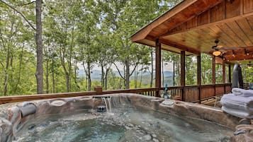 House (2 Bedrooms) | Front of property