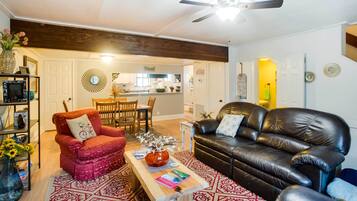 Apartemen (3 Bedrooms) | Interior