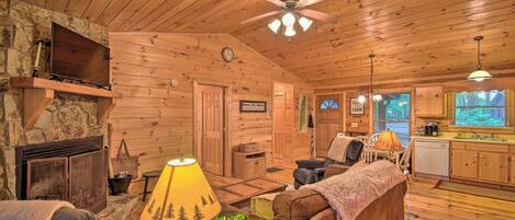 House (2 Bedrooms) | Interior