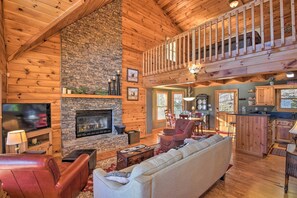 House (4 Bedrooms) | Interior - Luxury Mountain Cabin - Panoramic Mountain Views (Blairsville)
