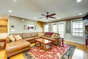 Interior - Georgia Home on Lake Sinclair w/ Private Dock (Milledgeville)
