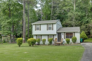 House (3 Bedrooms) | Front of property - Family Home Near Panola Mountain State Park! (Lithonia)