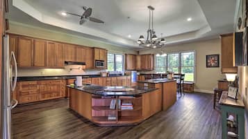 Rumah (4 Bedrooms) | Interior