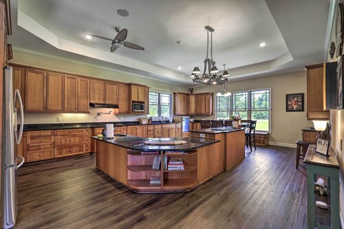 Spacious Elko Home - 6 Mi to Georgia Fairgrounds!