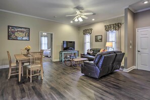 Interior - Spacious Elko Home - 6 Mi to Georgia Fairgrounds! (Elko)