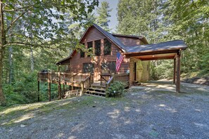 House (3 Bedrooms) | Interior - Cozy Blue Ridge Cabin w/ Sauna & Trail Access! (Blue Ridge)