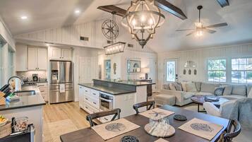 Nhà (3 Bedrooms) | Nội thất