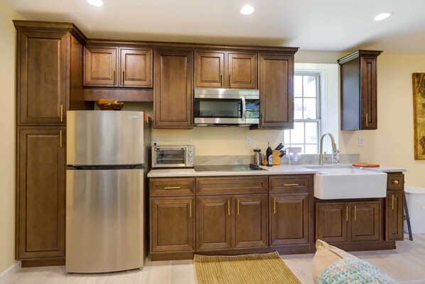 Apartment (0 Bedroom) | Interior