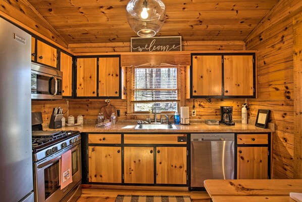 House (2 Bedrooms) | Interior