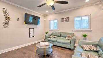 House (4 Bedrooms) | Bahagian dalam