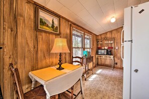 House (1 Bedroom) | Interior