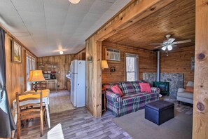 House (1 Bedroom) | Interior