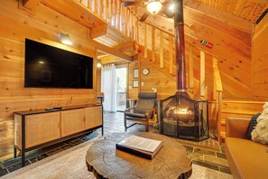 House (1 Bedroom) | Interior