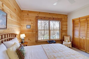 House (3 Bedrooms) | Interior - Family-friendly Jasper Cabin With Deck! (Jasper)