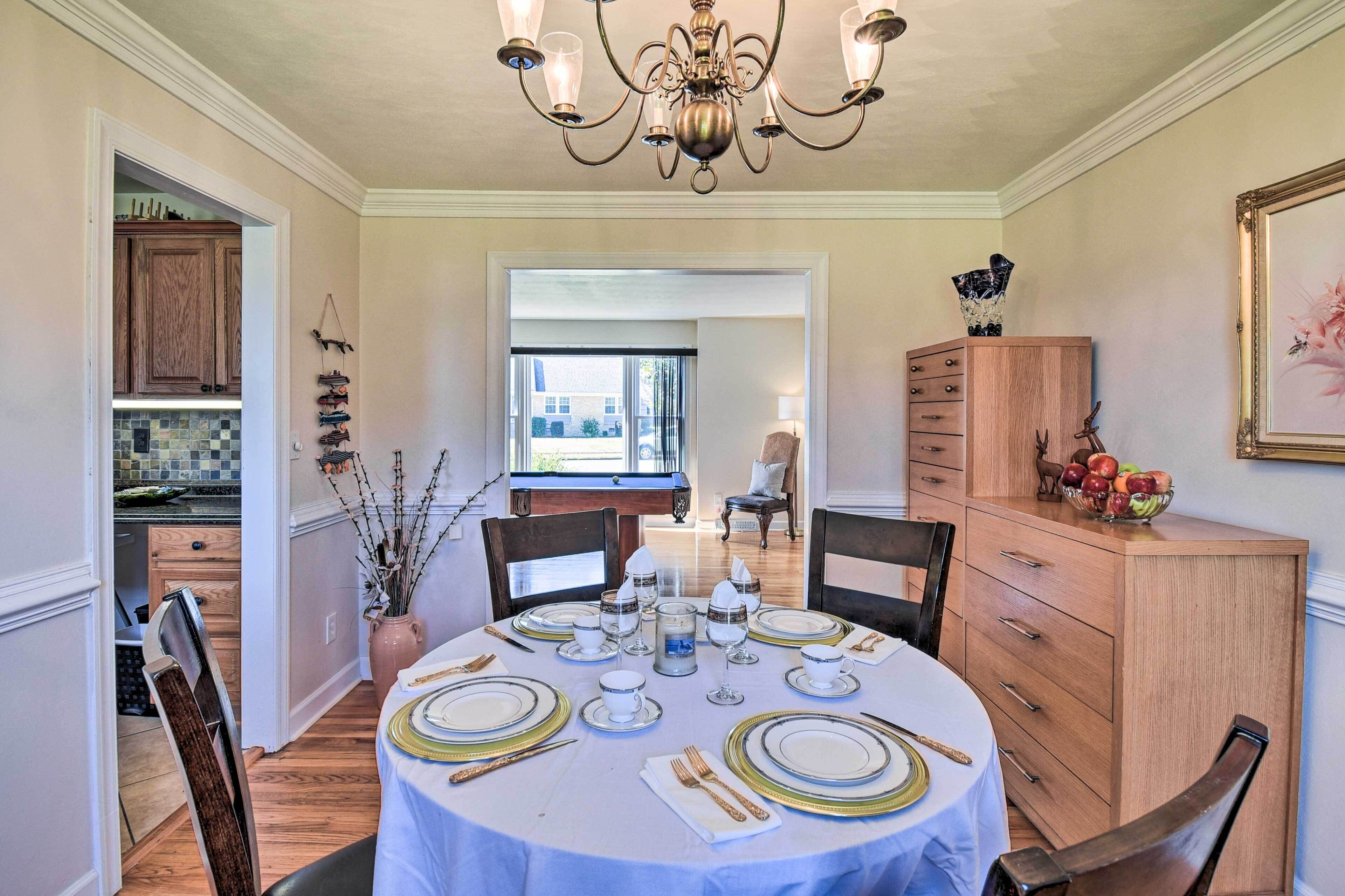 House (4 Bedrooms) | Interior